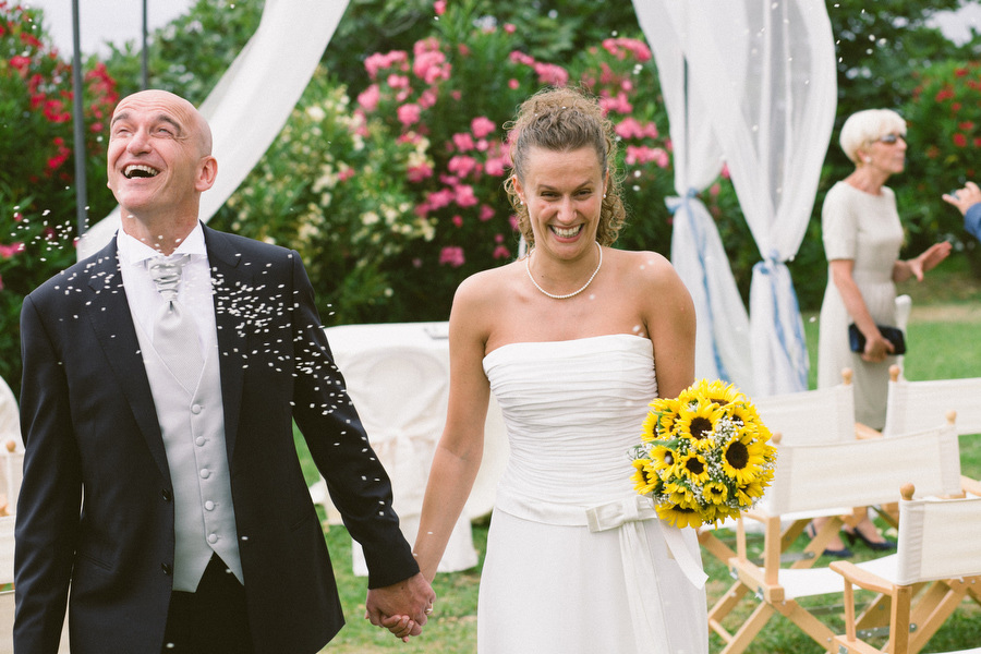 fotografo per matrimoni alla villa lagorio, celle ligure (18)