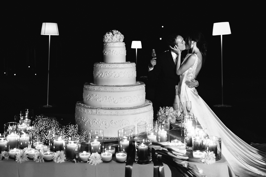 Taglio Torta Fotografi di Matrimonio Villa La Tassinara