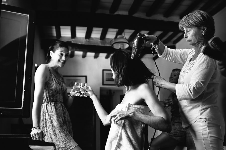 Bride Getting Ready Tuscany