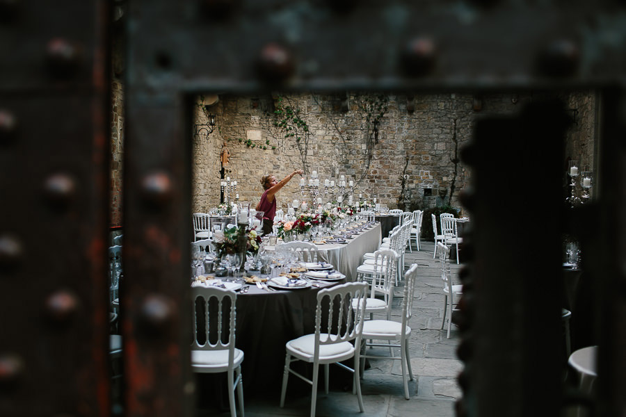 wedding dinner at castello vincigliata