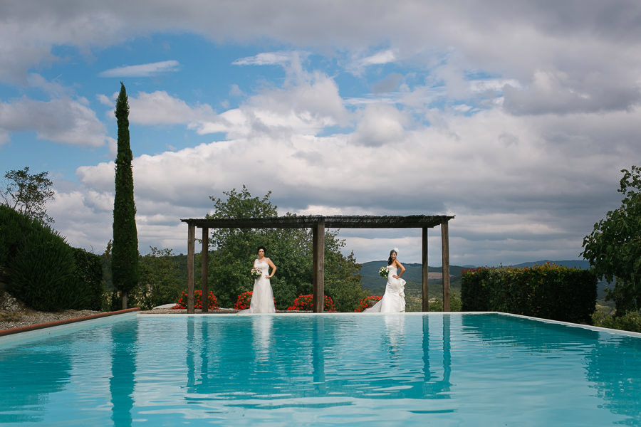 Wedding Bride Fattoria Tregole Tuscany Italy