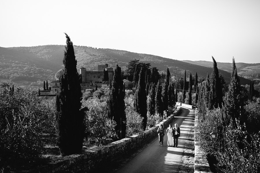 Castello di Meleto Bride Ceremony