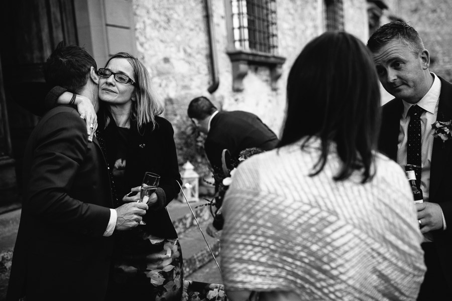 tears during wedding in tuscany