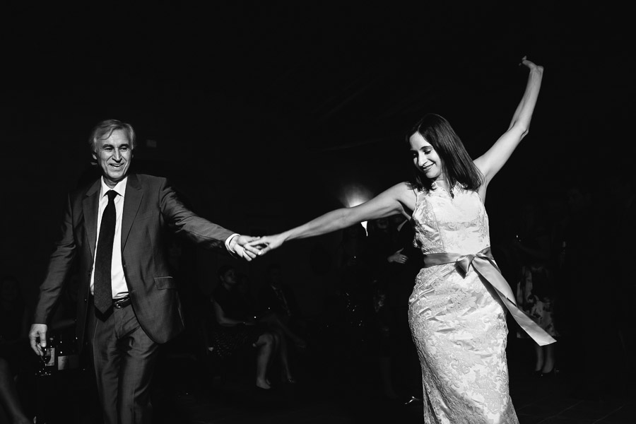 father and bride dancing at castello di meleto