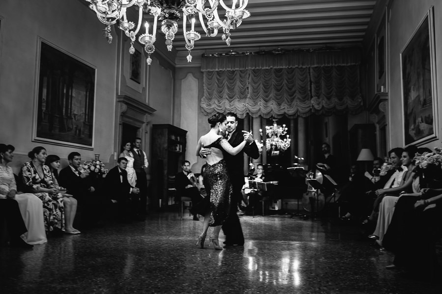 Argentine tango venice