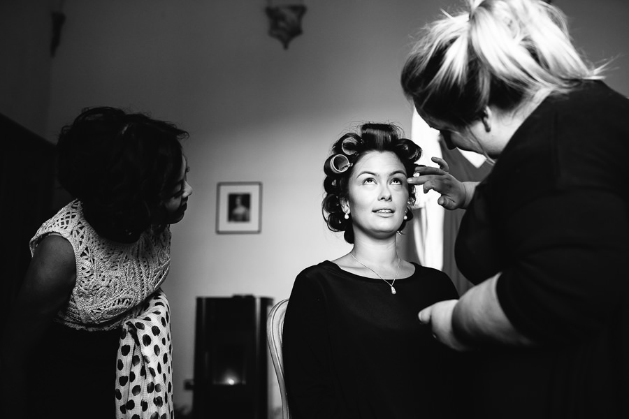 Tuscany Wedding Photographer Bride Getting Ready