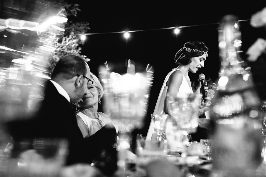 emotional moment between father and mother at apulia wedding in