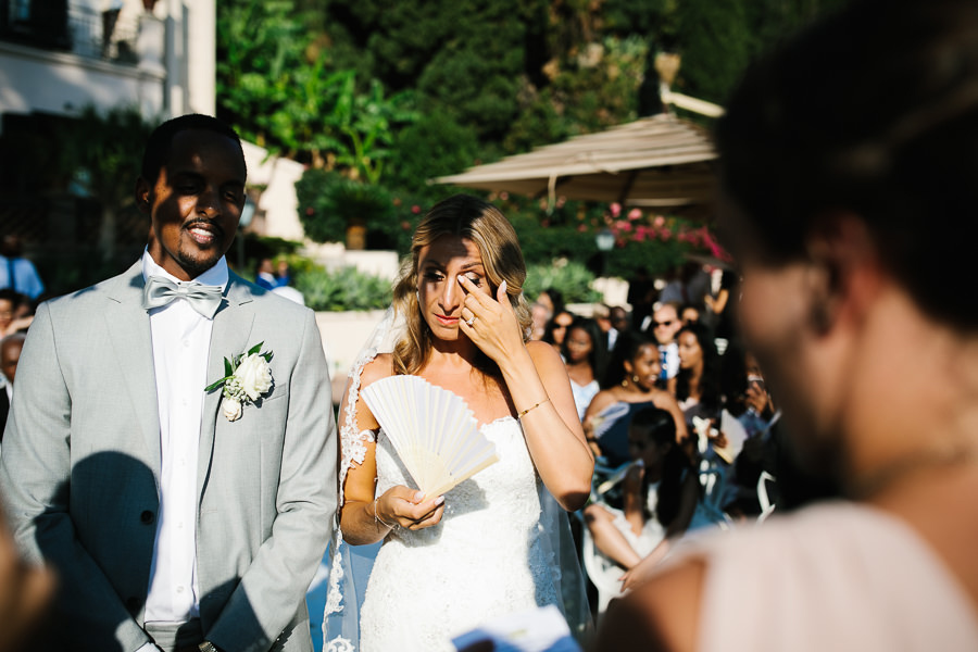 bride with tears wedding ceremony timeo