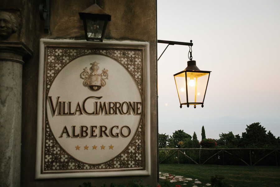 villa cimbrone hotel ravello sign