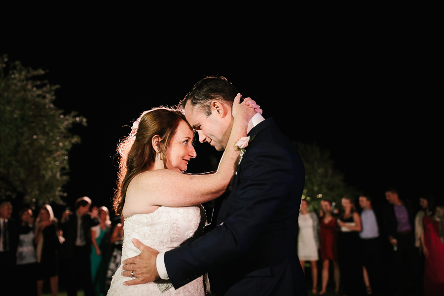 bride and groom first dance villa cimbrone