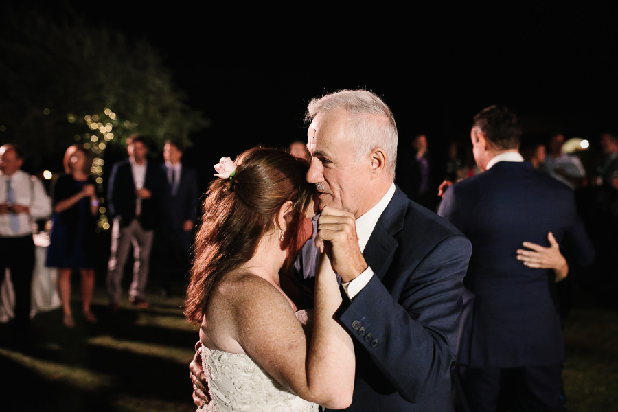 bride and her father dirst dance