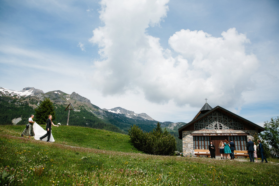 Notre Dame de Crêtaz d’Asse Wedding Ceremony Crans Montana