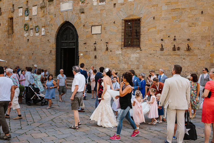 Volterra Town Hall Dutch Wedding Photographer