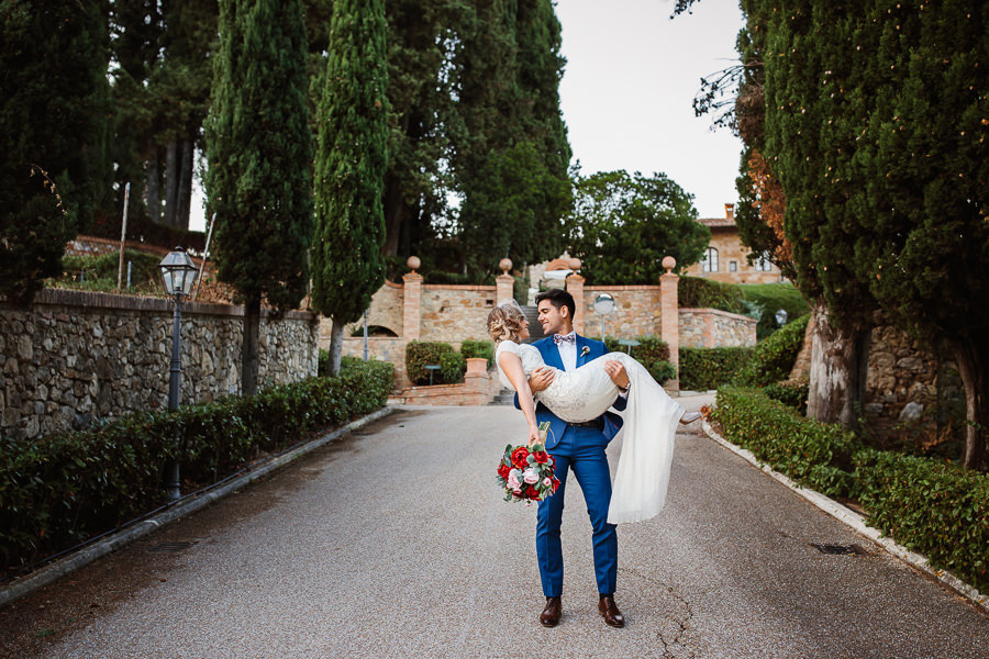 Gorgeous Wedding Photo Shoot in Tuscany