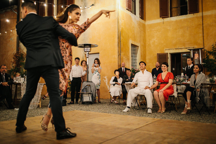 Tango Wedding Photographer Tuscany