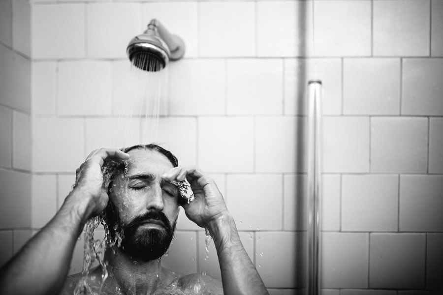 Groom taking a shower before wedding at Villa Cimbrone Ravello A