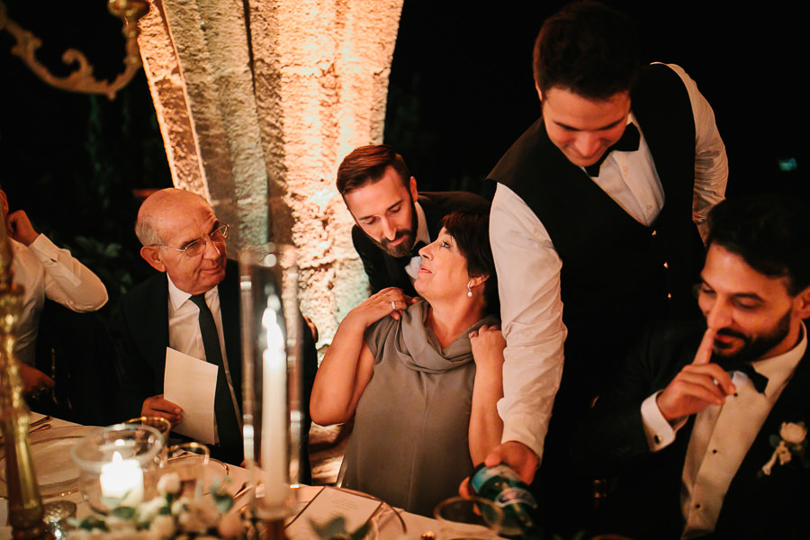 villa cimbrone wedding dinner at the crypt