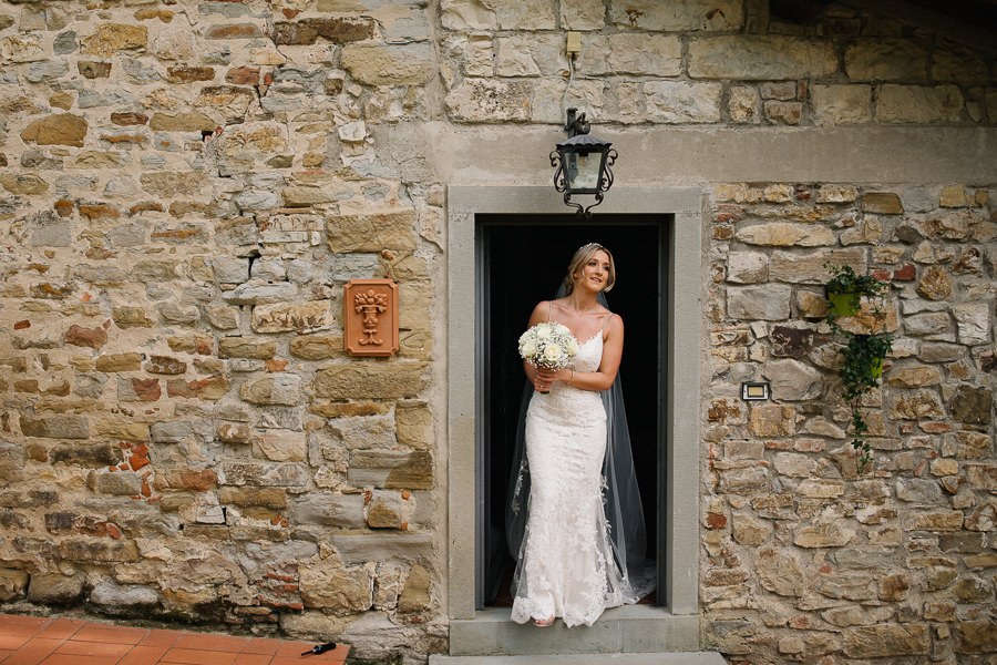 wedding ceremony castello del trebbio tuscany