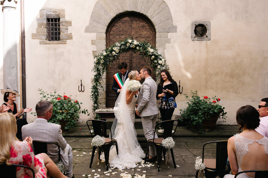 destination uk wedding tuscany