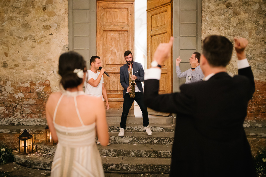 wedding reception photographer tuscany
