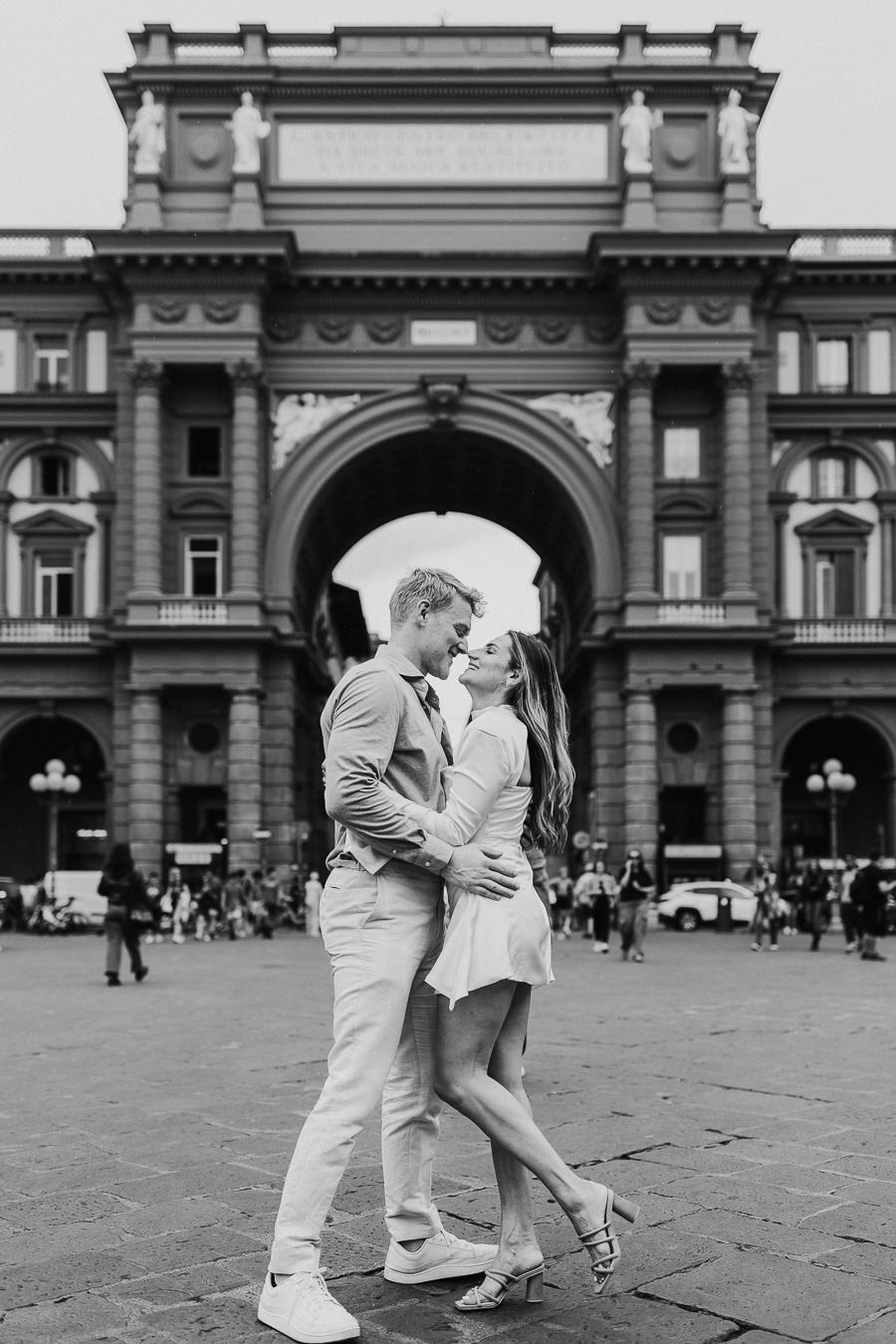 florence engagement session 0011